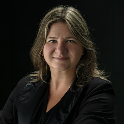 Patrícia Knebel Patrícia Knebel